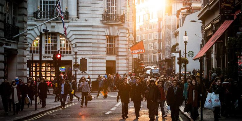 宏基金92：构建稳健投资组合的资产管理新范式